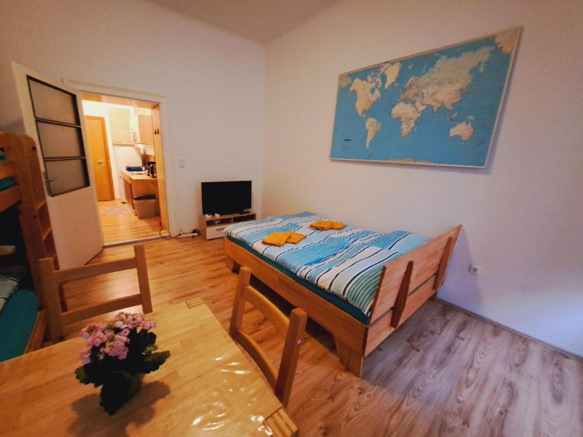 Astoria Central Appartement 10 Minutes To Downtown 비엔나 외부 사진